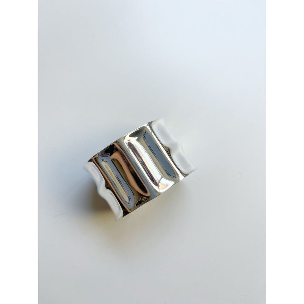 Mayamar silver Hammered Sculpted Wide Cuff Bracelet - Picture 4 of 9